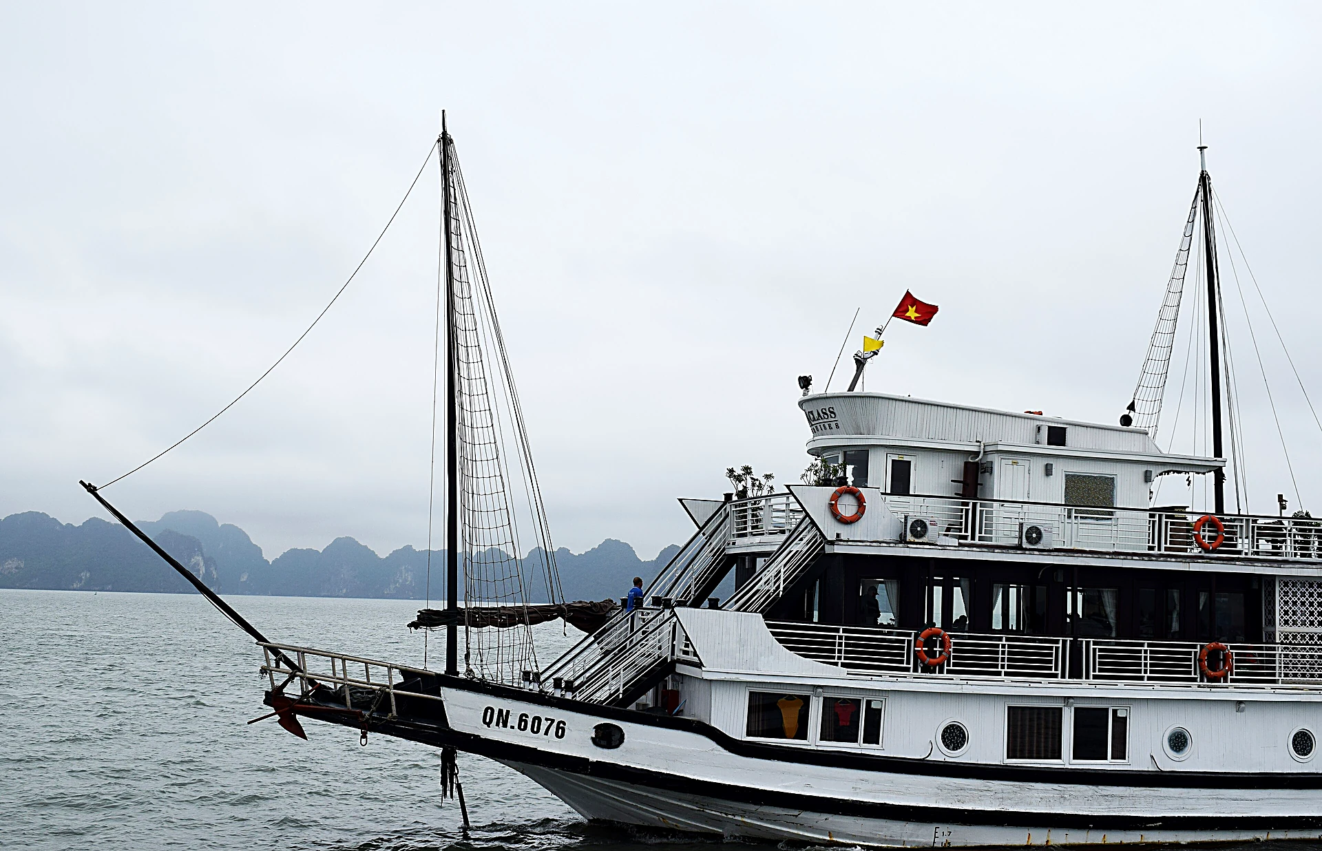 Cat Ba Island cruises